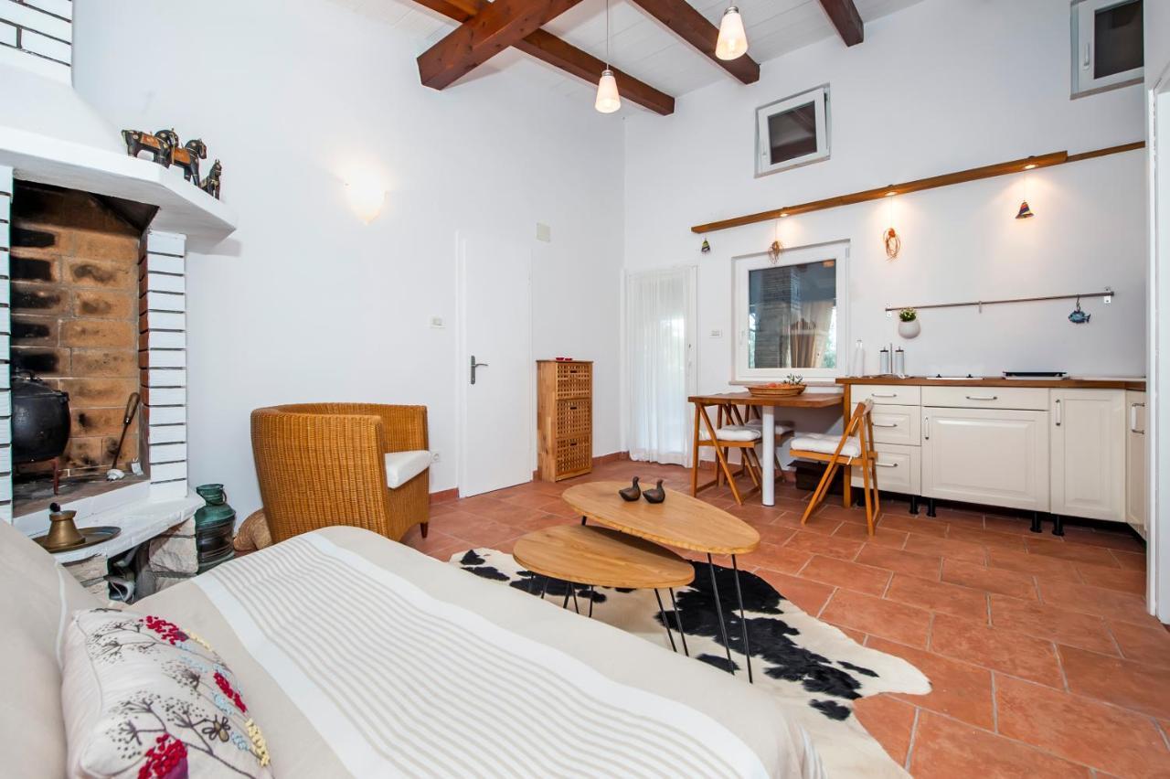 Apartments Fra & Mar With Swimming Pool In 2025 Sorici Esterno foto